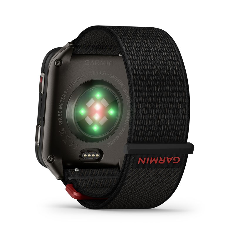 GARMIN Venu X1 Negro con caja de titanio en gris y correa de nailon ComfortFit en negro