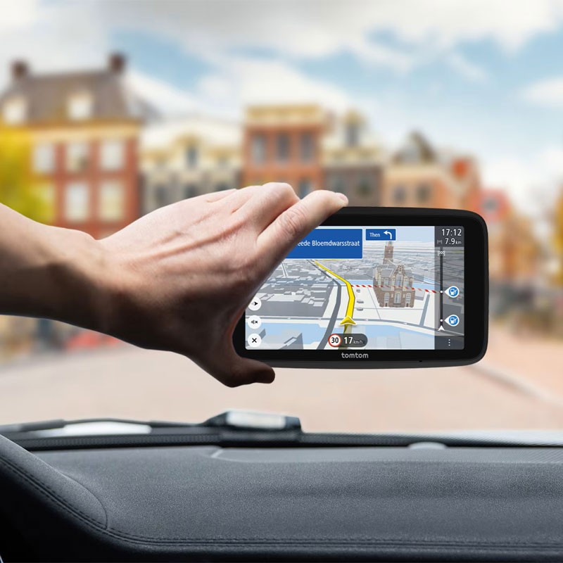 Navegador TOMTOM GO Superior de 7", WiFi, mapas del mundo gratis y 2 años de servicios